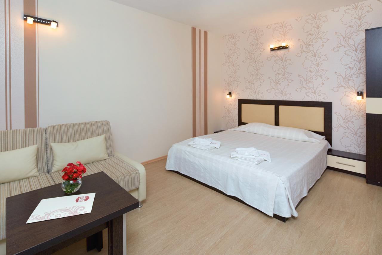 Relax Holiday Complex & Spa Сонячний Берег Екстер'єр фото