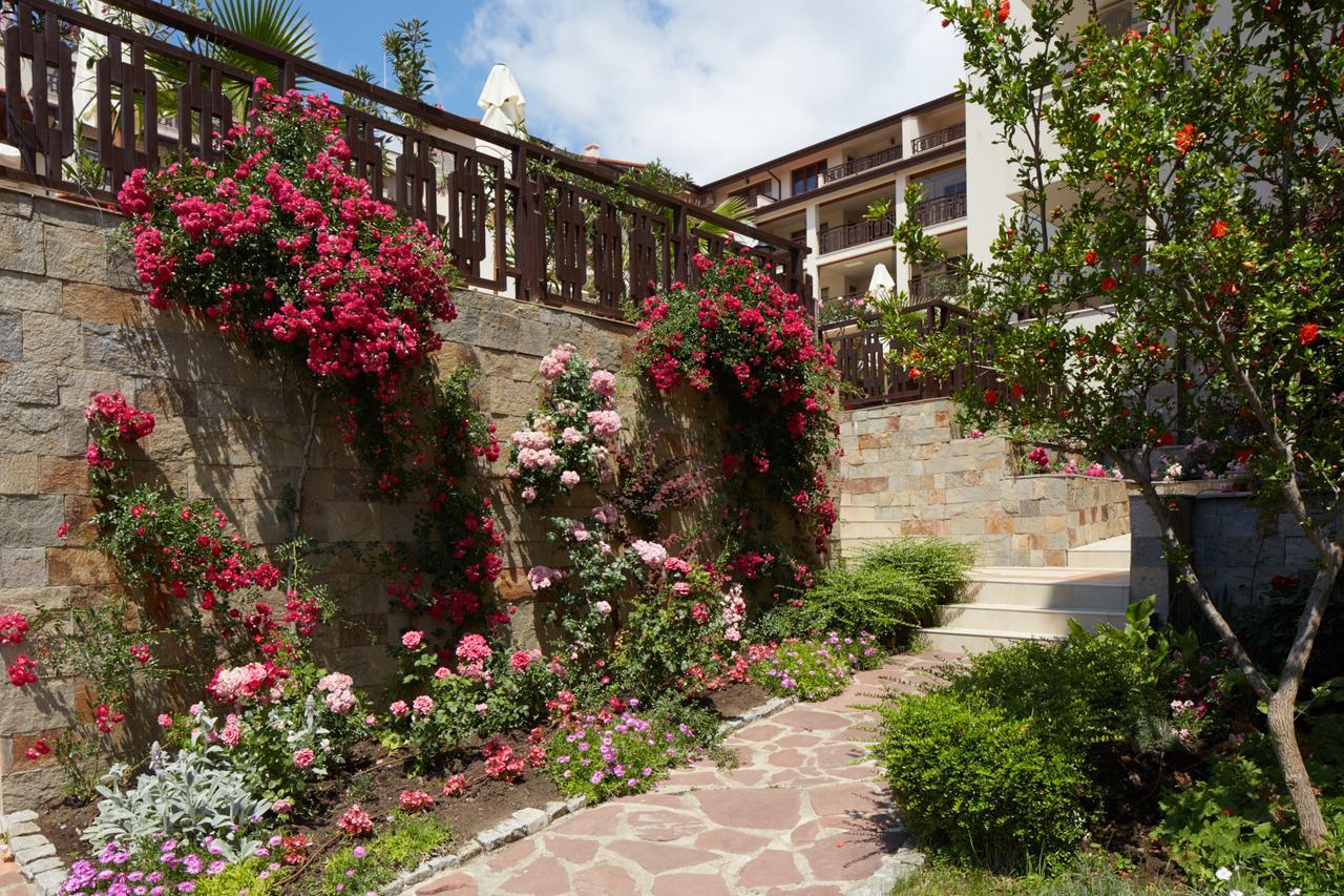 Relax Holiday Complex & Spa Сонячний Берег Екстер'єр фото
