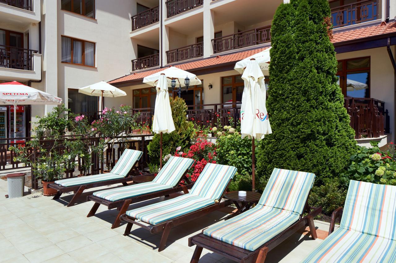 Relax Holiday Complex & Spa Сонячний Берег Екстер'єр фото